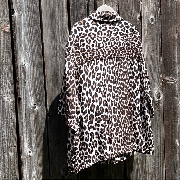 H&M leopard print top size medium - Picture 15 of 16